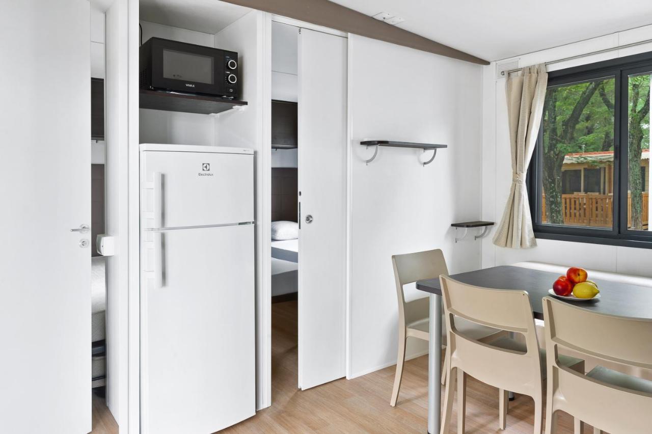 شيبينيك Mobile Homes Solaris Vacanceselect المظهر الخارجي الصورة